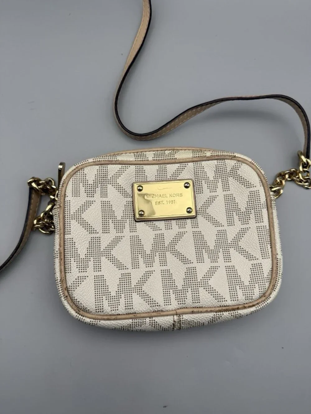 Michael Kors Women Beige Jet Set Travel MK Coated Canvas Zip Crossbody Bag Small
